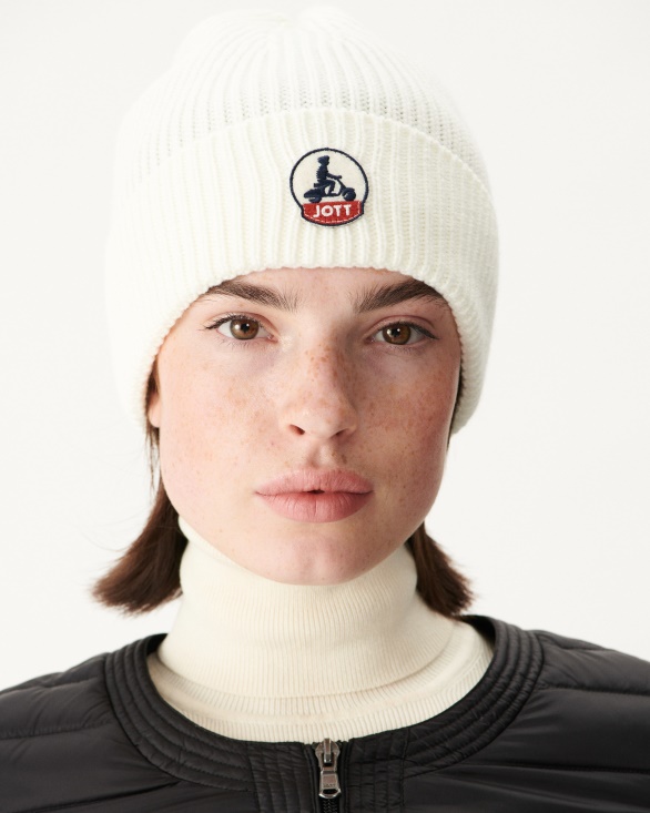 Blanc Beanie Tim Jott UK