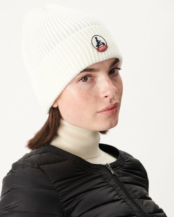 Blanc Beanie Tim Jott UK