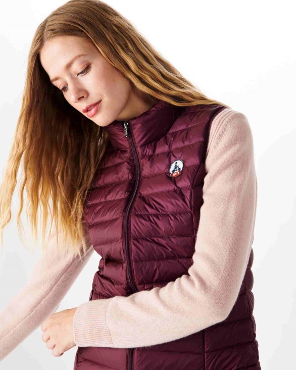 Light Sleeveless Down Jacket Aubergine Seda Jott UK