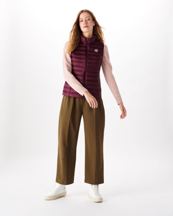 Light Sleeveless Down Jacket Aubergine Seda Jott UK