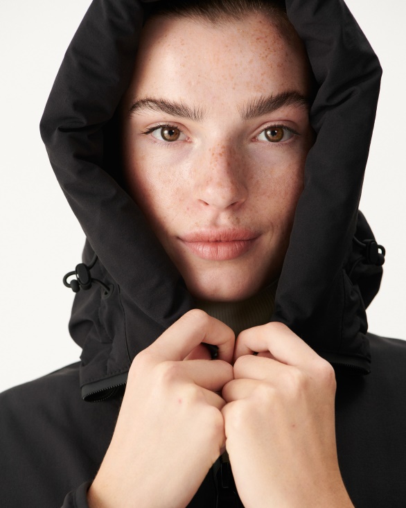 Jott UK Hooded Down Jacket Noir Siberie