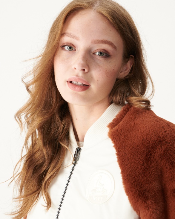 Lightweight Down Jacket Caramel Arya Jott UK